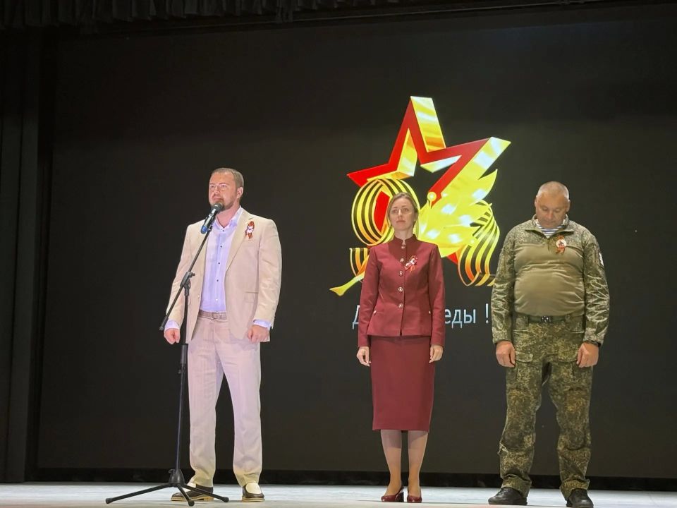 Антон Кравец: Сколько бы времени ни прошло с тех пор, как было поднято Знамя Победы над Берлином, праздник 9 мая навсегда для нас священный! Антон Кравец: Сколько бы времени ни прошло с тех пор, как было поднято Знамя Победы над Берлином, праздник 9 мая навсегда для нас священный!