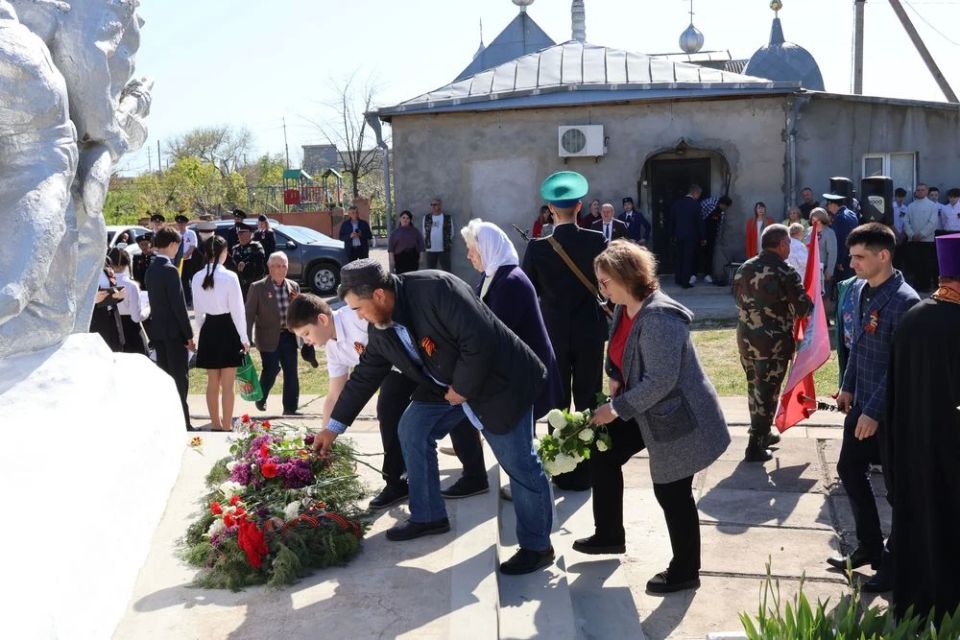 В посёлке Раздольное состоялось торжественное мероприятие, посвящённое 81-й годовщине Победы в Великой Отечественной войне В посёлке Раздольное состоялось торжественное мероприятие, посвящённое 81-й годовщине Победы в Великой Отечественной войне