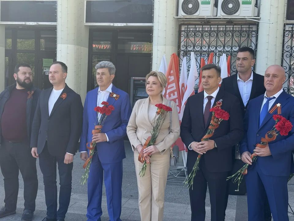 Янина Павленко: Ялта празднует День Великой Победы Янина Павленко: Ялта празднует День Великой Победы