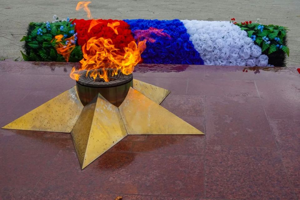 Более 1,4 тыс. памятников и мемориальных комплексов обновили в России с 2019 года Более 1,4 тыс. памятников и мемориальных комплексов обновили в России с 2019 года