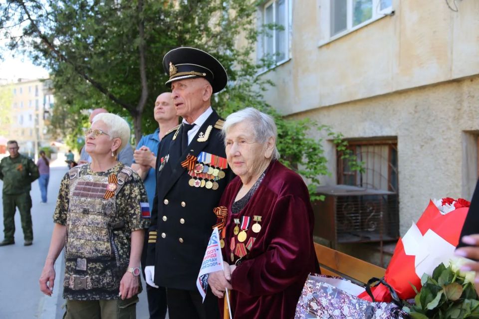 В День Победы – в гости к ветеранам В День Победы – в гости к ветеранам