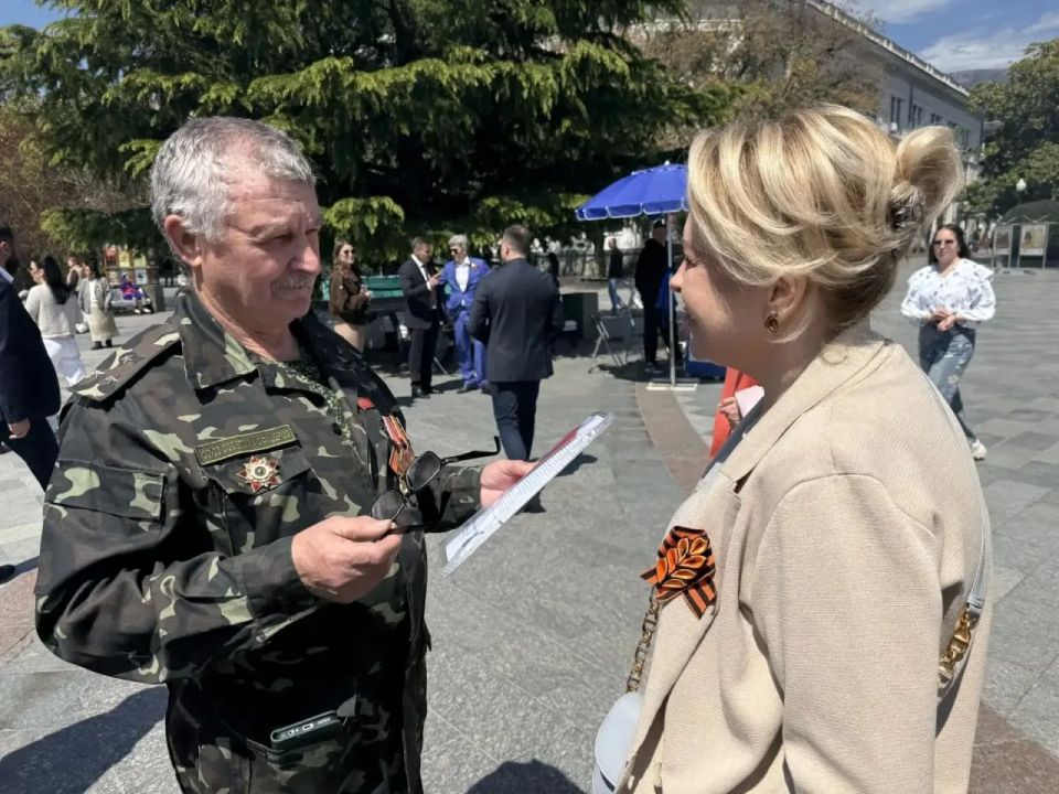 Янина Павленко: Потрясающая атмосфера на Ялтинской набережной – праздника и единения Янина Павленко: Потрясающая атмосфера на Ялтинской набережной – праздника и единения