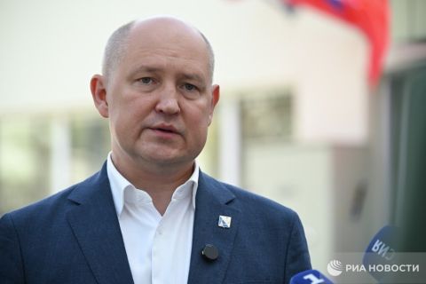 Михаил Развожаев: Ориентировочно до 23:00 в районе Северного и Южного молов, Стрелецкой, Камышовой, Карантинной, Инкерманской и Казачьей бухт, парка Победы, мыса Херсонес, Балаклавы, Ласпи, мыса Сарыч, мыса Лукулл, Качи флот...