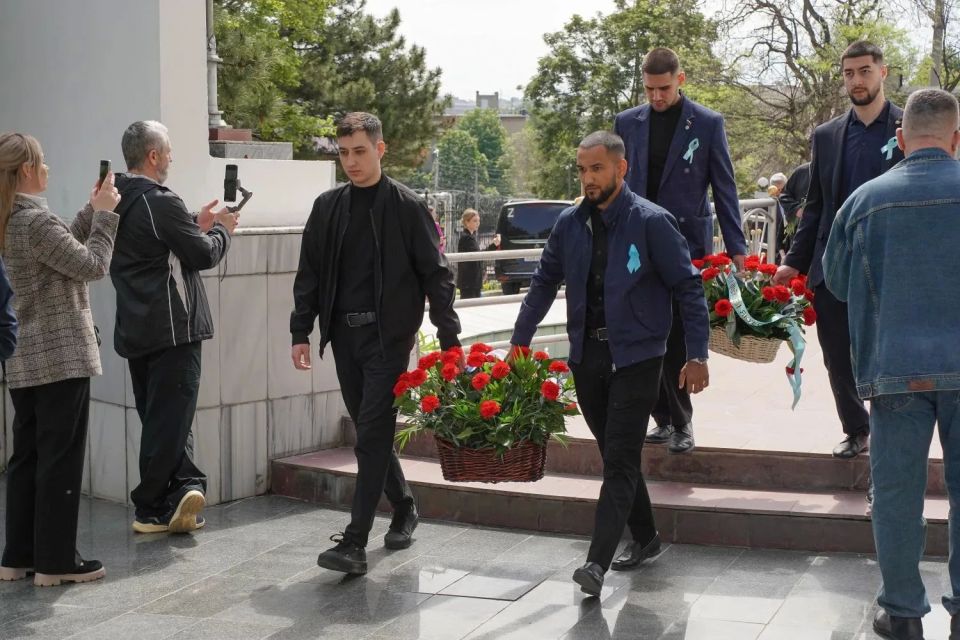 В Республике Крым прошли памятные мероприятия, приуроченные Дню памяти жертв депортации народов В Республике Крым прошли памятные мероприятия, приуроченные Дню памяти жертв депортации народов