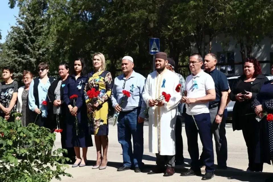 В Джанкойском районе почтили память жертв депортации В Джанкойском районе почтили память жертв депортации