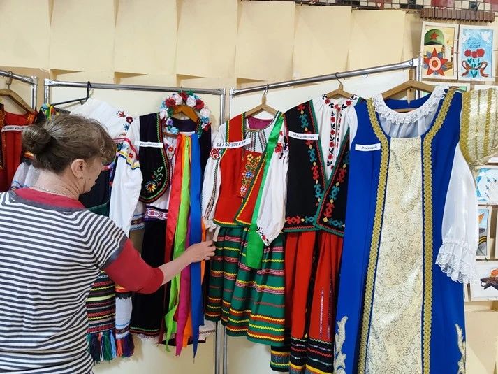 Выставки, мастер-класс и дегустация национальных блюд: как в Симферопольском районе отметили «Ночь музеев» Выставки, мастер-класс и дегустация национальных блюд: как в Симферопольском районе отметили «Ночь музеев»
