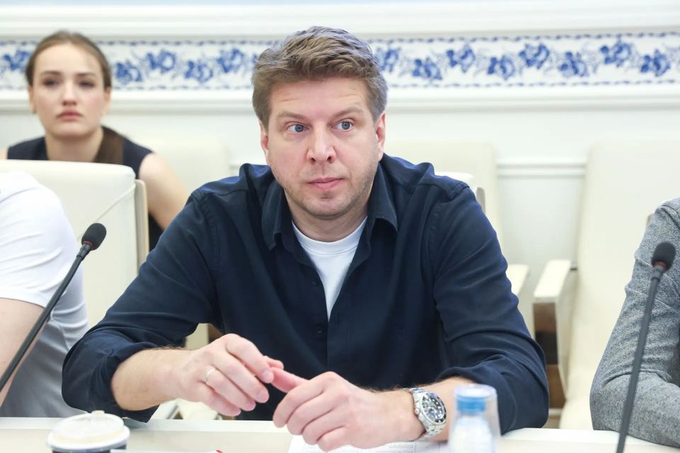 Екатерина Алтабаева: Вчера в Совете Федерации приняла участие в совещании, посвященном производству художественных фильмов о специальной военной операции и героических подвигах военнослужащих Вооруженных Сил РФ Екатерина Алтабаева: Вчера в Совете Федерации приняла участие в совещании, посвященном производству художественных фильмов о специальной военной операции и героических подвигах военнослужащих Вооруженных Сил РФ