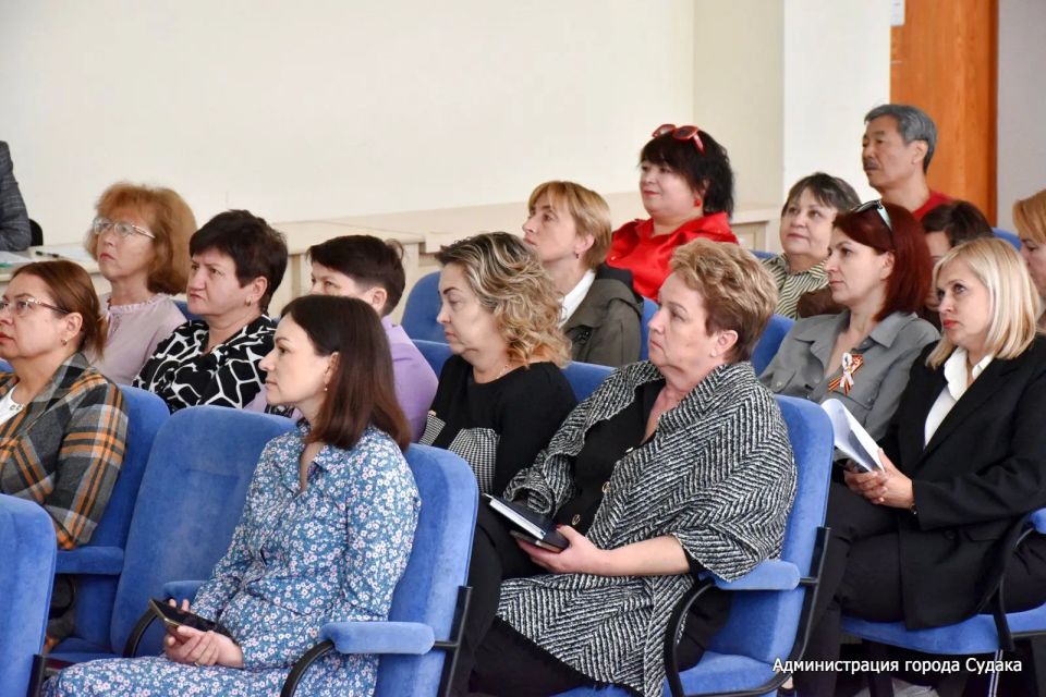 В администрации города Судака прошли публичные слушания по вопросу "Об исполнении бюджета муниципального образования городской округ Судак Республики Крым за 2025 год" В администрации города Судака прошли публичные слушания по вопросу "Об исполнении бюджета муниципального образования городской округ Судак Республики Крым за 2025 год"