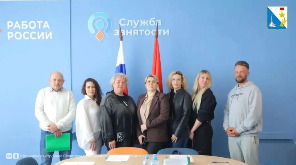 Восемь севастопольцев получат по 300 тысяч рублей для открытия собственного дела