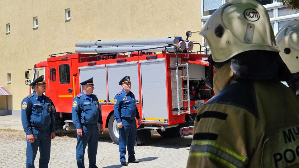 В детском оздоровительном лагере «Корсунь» прошли пожарно-тактические учения В детском оздоровительном лагере «Корсунь» прошли пожарно-тактические учения