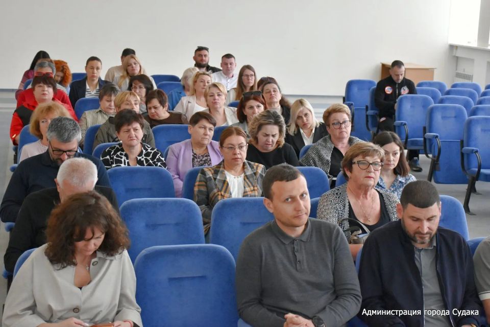 В администрации города Судака прошли публичные слушания по вопросу "Об исполнении бюджета муниципального образования городской округ Судак Республики Крым за 2025 год" В администрации города Судака прошли публичные слушания по вопросу "Об исполнении бюджета муниципального образования городской округ Судак Республики Крым за 2025 год"