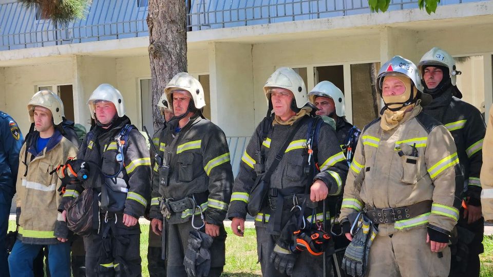 В детском оздоровительном лагере «Корсунь» прошли пожарно-тактические учения В детском оздоровительном лагере «Корсунь» прошли пожарно-тактические учения
