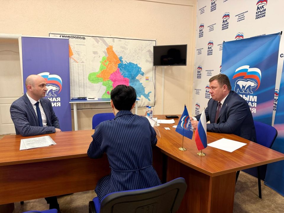 Юрий Нестеренко: Очередной приём граждан по личным вопросам - важное событие каждой региональной недели Юрий Нестеренко: Очередной приём граждан по личным вопросам - важное событие каждой региональной недели