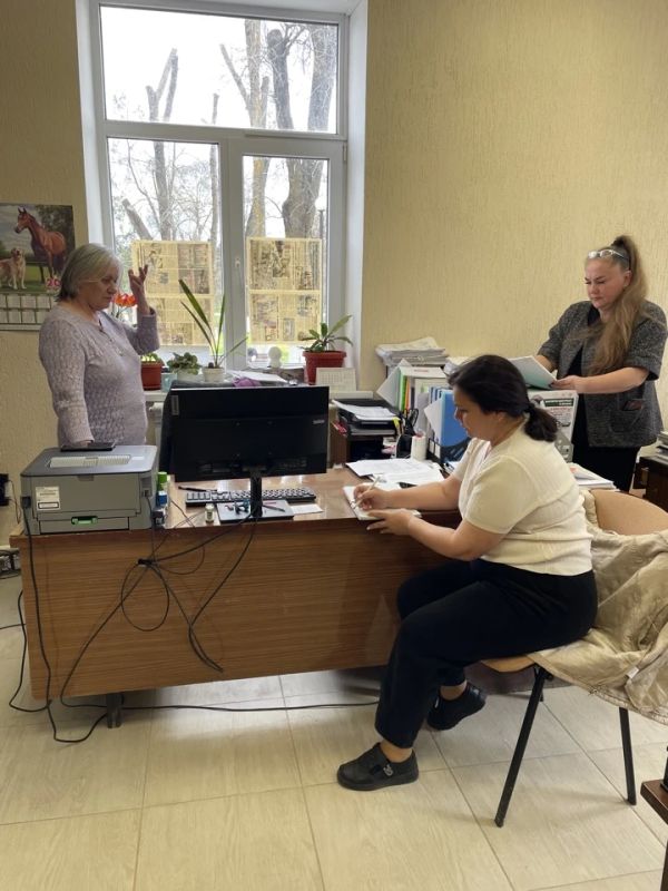 Архивисты Белогорского района обследовали условия хранения и обеспечения сохранности документов администрации Русаковского сельского поселения