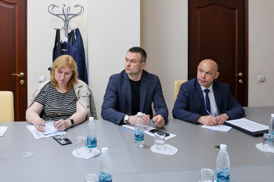 Юрий Гоцанюк: Под председательством Заместителя Председателя Правительства РФ Марата Хуснуллина состоялось заседание Правительственной комиссии по вопросам функционирования систем жизнеобеспечения и реализации... Юрий Гоцанюк: Под председательством Заместителя Председателя Правительства РФ Марата Хуснуллина состоялось заседание Правительственной комиссии по вопросам функционирования систем жизнеобеспечения и реализации...