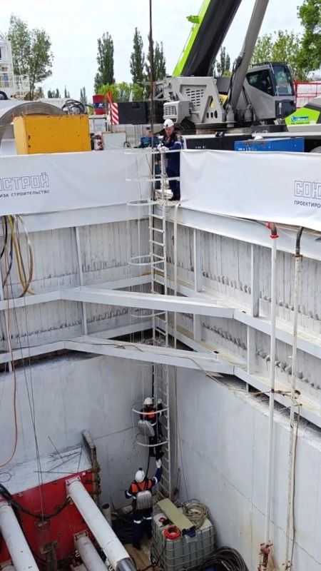 Крымское управление Ростехнадзора совместно с сотрудниками военизированного горноспасательного пункта Севастополя ВГСО-21 ФГКУ «УВГСЧ в строительстве» МЧС России проверило готовность ООО «Союздонстрой» к действиям по... Крымское управление Ростехнадзора совместно с сотрудниками военизированного горноспасательного пункта Севастополя ВГСО-21 ФГКУ «УВГСЧ в строительстве» МЧС России проверило готовность ООО «Союздонстрой» к действиям по...