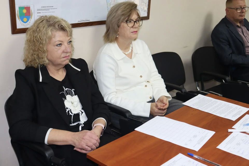 Сегодня в зале заседаний администрации Сакского района под председательством первого заместителя главы администрации Сакского района Андрея Польченко состоялись публичные слушания по отчету об исполнении бюджета... Сегодня в зале заседаний администрации Сакского района под председательством первого заместителя главы администрации Сакского района Андрея Польченко состоялись публичные слушания по отчету об исполнении бюджета...
