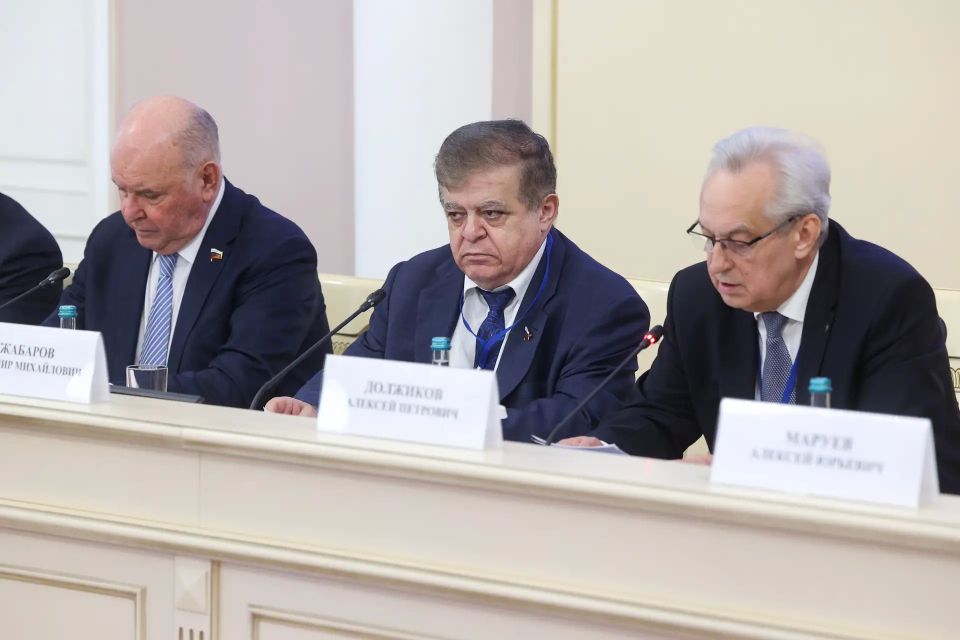 Сенаторы Российской Федерации приняли участие в работе постоянных комиссий МПА СНГ и заседании Молодёжной межпарламентской ассамблеи Сенаторы Российской Федерации приняли участие в работе постоянных комиссий МПА СНГ и заседании Молодёжной межпарламентской ассамблеи