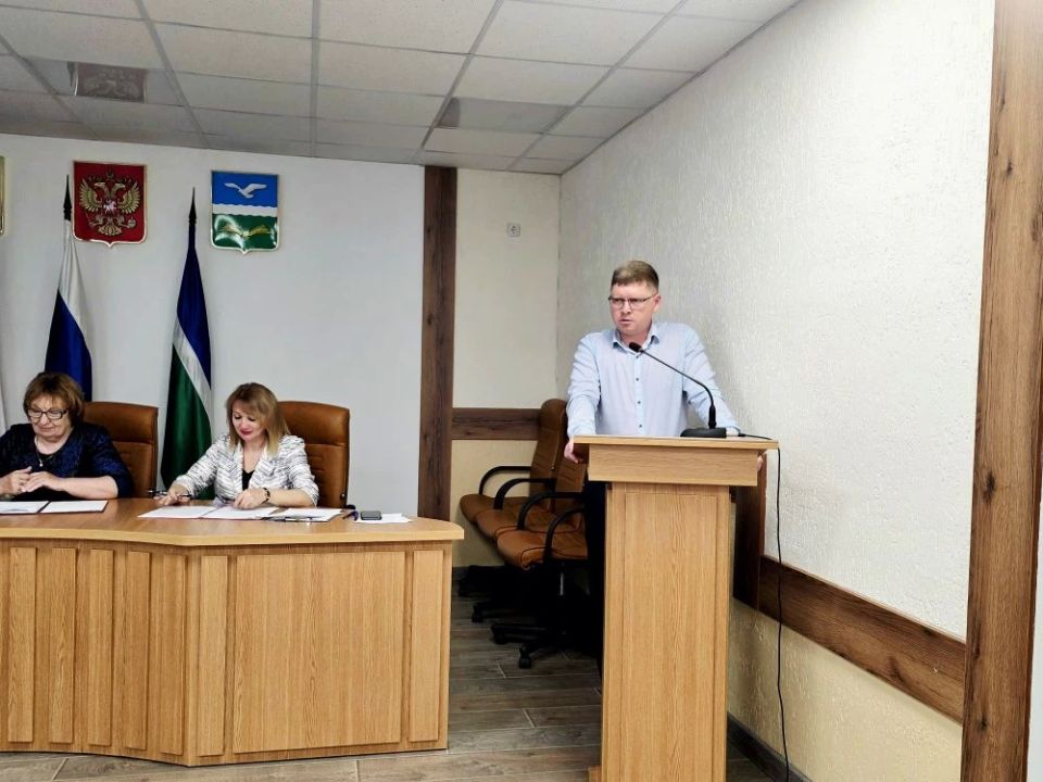 В муниципальном образовании Первомайский район Республики Крым состоялись публичные слушания, на которых был рассмотрен и обсужден проект решения «Об исполнении бюджета муниципального образования Первомайский район... В муниципальном образовании Первомайский район Республики Крым состоялись публичные слушания, на которых был рассмотрен и обсужден проект решения «Об исполнении бюджета муниципального образования Первомайский район...