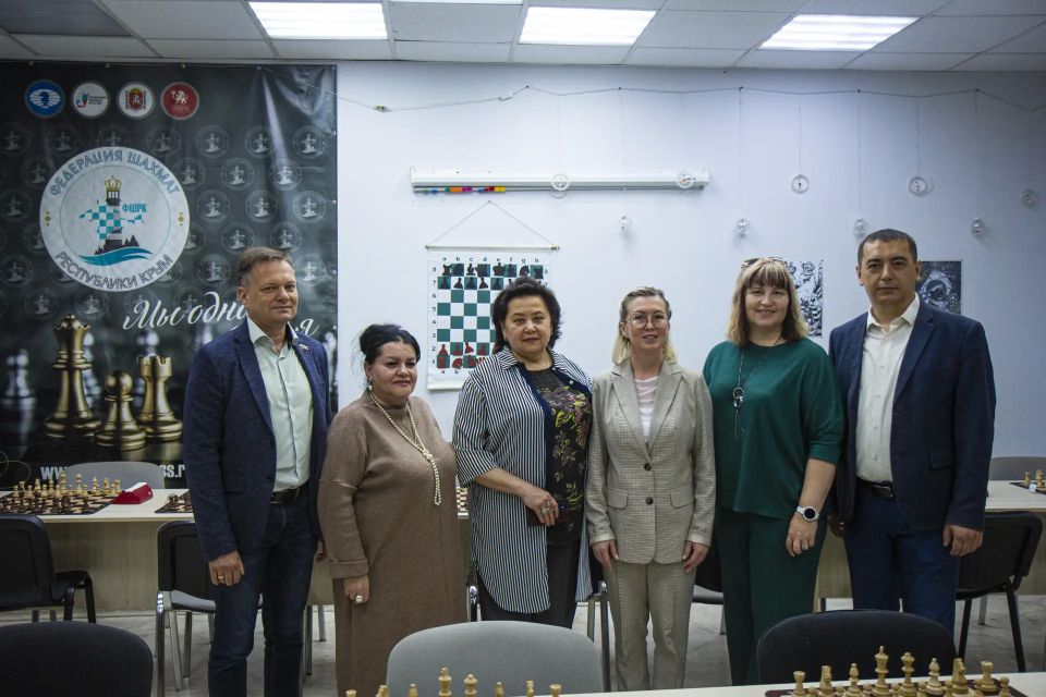 В Симферополе состоялся межнациональный шахматный турнир В Симферополе состоялся межнациональный шахматный турнир