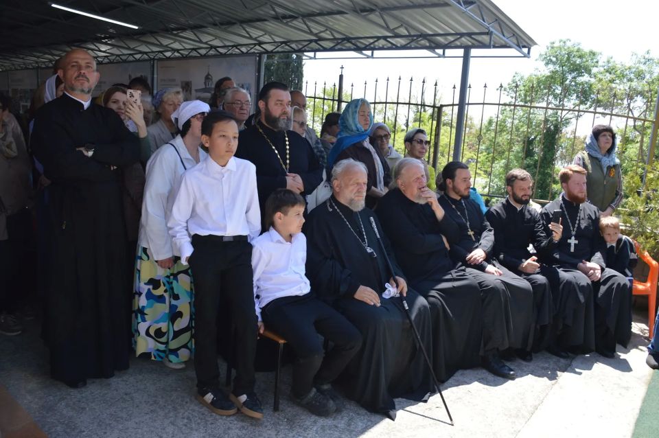 В день Вознесения Господня в Кореизском храме отметили престольный праздник В день Вознесения Господня в Кореизском храме отметили престольный праздник