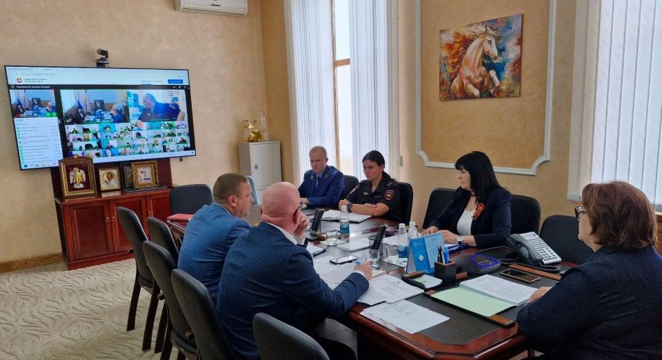 Состоялось заседание Республиканской комиссии по делам несовершеннолетних Состоялось заседание Республиканской комиссии по делам несовершеннолетних