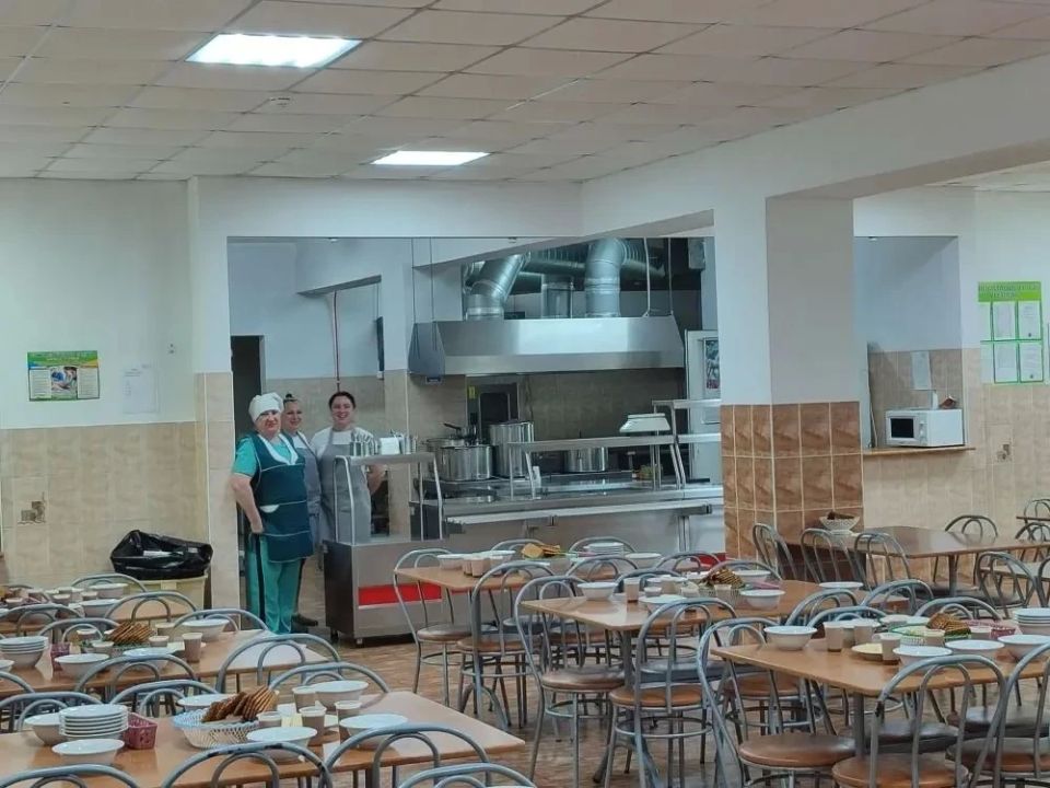 Глава администрации Анжелика Ястребова совместно с депутатом Государственного Совета Василием Рогатиным провели рабочий объезд территории Скалистовского поселения Глава администрации Анжелика Ястребова совместно с депутатом Государственного Совета Василием Рогатиным провели рабочий объезд территории Скалистовского поселения