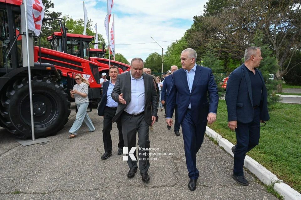 В поселке Аграрное проходит «День поля – 2026» В поселке Аграрное проходит «День поля – 2026»