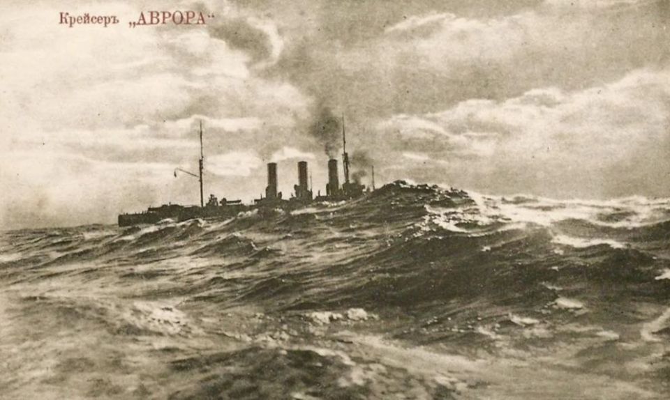 Эдуард Басурин: #ДЕНЬвИСТОРИИ. 24 мая 1900 года в Санкт-Петербурге на верфи Нового Адмиралтейства лично императором Николаем II был спущен на воду бронепалубный двухмачтовый крейсер «Аврора» – водоизмещением 6 731 тонна... Эдуард Басурин: #ДЕНЬвИСТОРИИ. 24 мая 1900 года в Санкт-Петербурге на верфи Нового Адмиралтейства лично императором Николаем II был спущен на воду бронепалубный двухмачтовый крейсер «Аврора» – водоизмещением 6 731 тонна...
