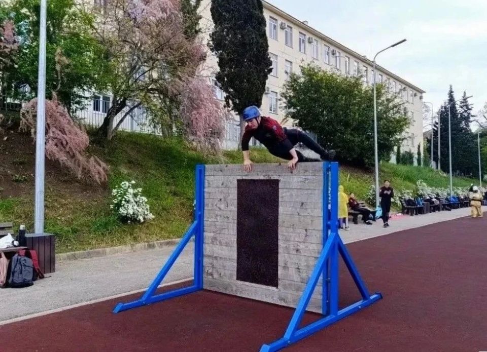 В Севастополе прошел региональный этап «Школы безопасности» В Севастополе прошел региональный этап «Школы безопасности»