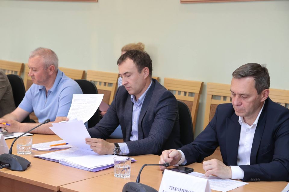 На разрешение социальных вопросов граждан и развитие муниципалитетов направлены проекты, за которые, в ходе заседания Комитета, единодушно проголосовали депутаты На разрешение социальных вопросов граждан и развитие муниципалитетов направлены проекты, за которые, в ходе заседания Комитета, единодушно проголосовали депутаты