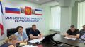 Сегодня совместно с Оксаной Ивановной Сацик, ГКУ «Служба автомобильных дорог Крыма» и АО «Крымавтодор» провели расширенное совещание по вопросам развития автомобильных дорог регионального и межмуниципального значения...