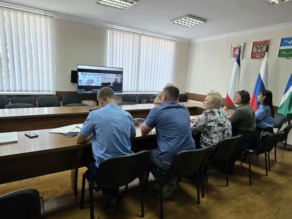 Состоялось совместное заседание рабочей группы Межведомственной комиссии Республики Крым по противодействию нелегальной занятости и муниципального образования Первомайский район Республики Крым Состоялось совместное заседание рабочей группы Межведомственной комиссии Республики Крым по противодействию нелегальной занятости и муниципального образования Первомайский район Республики Крым