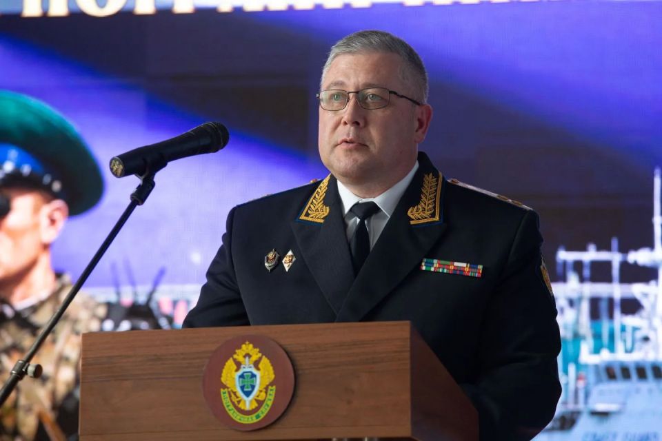 Владимир Константинов: Поздравил личный состав и ветеранов Пограничного управления ФСБ России по Республике Крым с наступающим Днем пограничника Владимир Константинов: Поздравил личный состав и ветеранов Пограничного управления ФСБ России по Республике Крым с наступающим Днем пограничника
