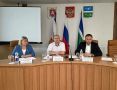 В Первомайском районе состоялось рабочее совещание с сельхозпроизводителями района, ключевой темой которого стало проведение предстоящей уборочной кампании 2026 года