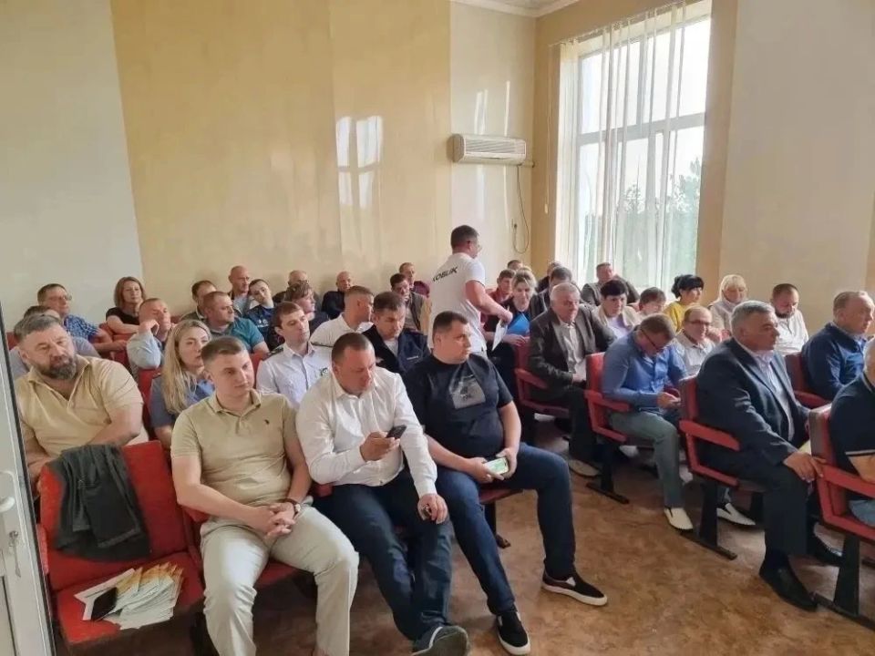 КРЫМСКИЙ АПК: ПЛАНОВАЯ РАБОТА, ГОСПОДДЕРЖКА И РЕКОРДНЫЙ УРОЖАЙ КРЫМСКИЙ АПК: ПЛАНОВАЯ РАБОТА, ГОСПОДДЕРЖКА И РЕКОРДНЫЙ УРОЖАЙ