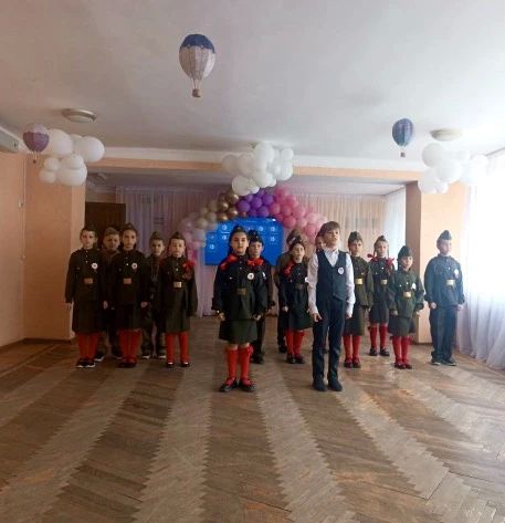 В МБОУ «СОШ №18 им. И.И. Богатыря» Симферополя прошло патриотическое мероприятие «На страже Родины», приуроченное ко Дню пограничника В МБОУ «СОШ №18 им. И.И. Богатыря» Симферополя прошло патриотическое мероприятие «На страже Родины», приуроченное ко Дню пограничника