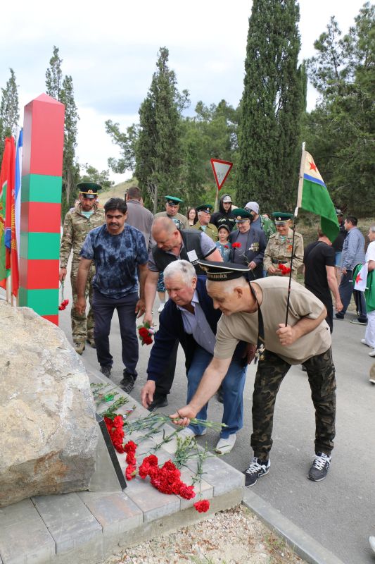 Кирилл Чебышев: Уважаемые ветераны и военнослужащие пограничных войск! Примите искренние поздравления с профессиональным праздником — Днём пограничника! Кирилл Чебышев: Уважаемые ветераны и военнослужащие пограничных войск! Примите искренние поздравления с профессиональным праздником — Днём пограничника!