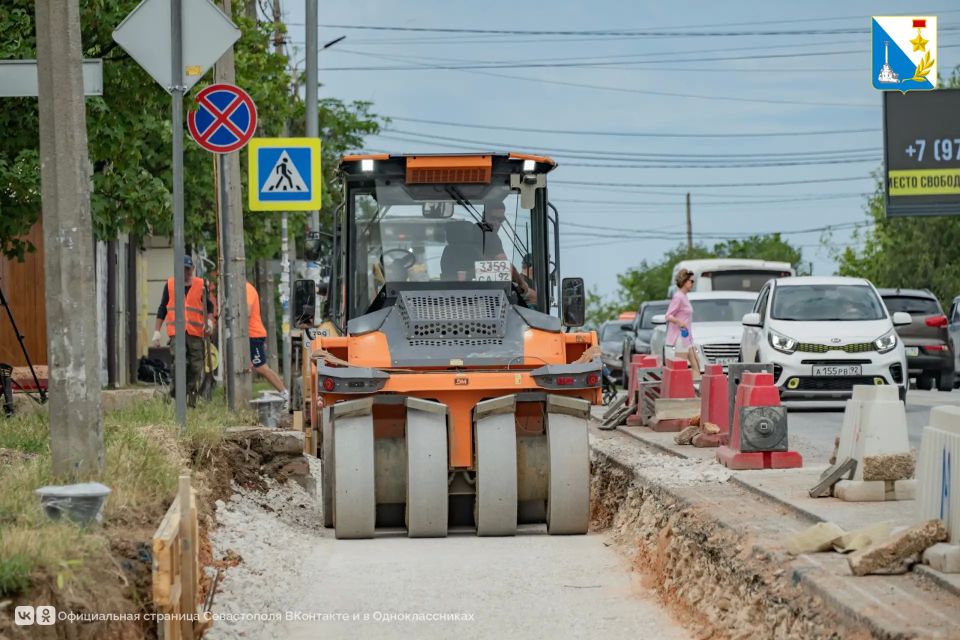 Перекрёсток улиц Адмирала Фадеева и Парковой готов уже на 70% Перекрёсток улиц Адмирала Фадеева и Парковой готов уже на 70%