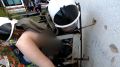 Парень проткнул предплечье и повис на заборе, пока пытался через него перелезть