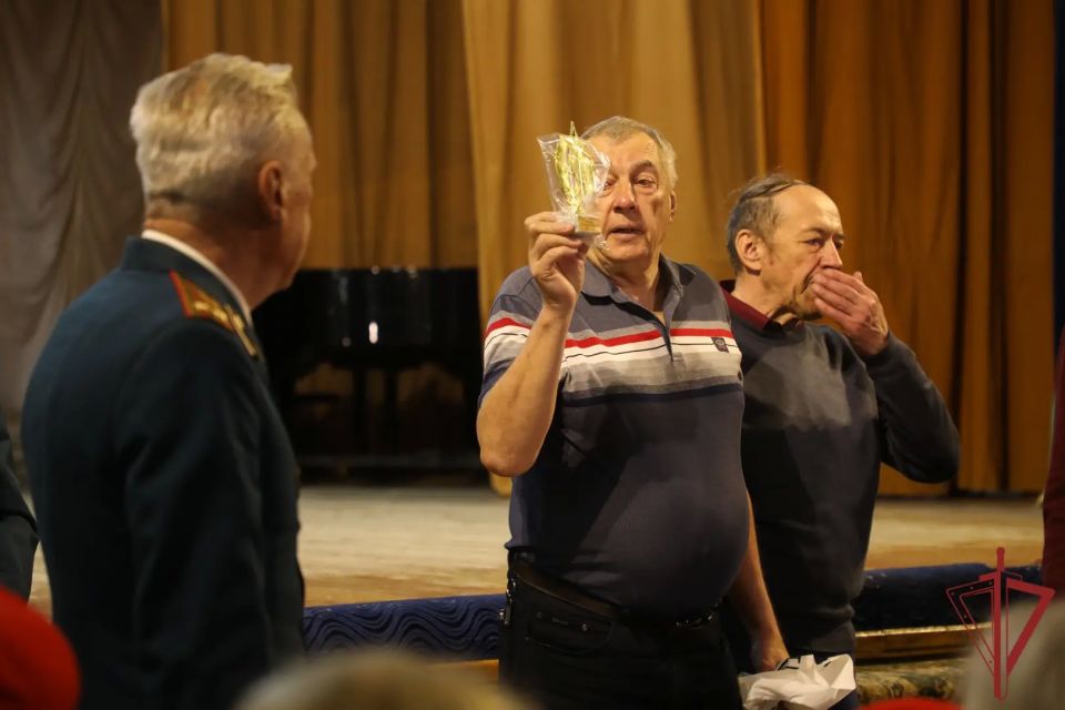 В Крыму при содействии Росгвардии проведены торжественные мероприятия, приуроченные к 59-й годовщине основания военного училища В Крыму при содействии Росгвардии проведены торжественные мероприятия, приуроченные к 59-й годовщине основания военного училища
