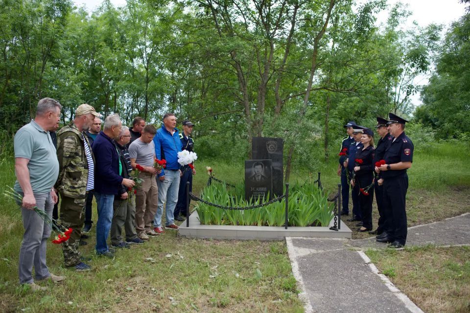 Командир взвода ДПС Андрей Усанин: Подвиг ценой в жизнь Командир взвода ДПС Андрей Усанин: Подвиг ценой в жизнь