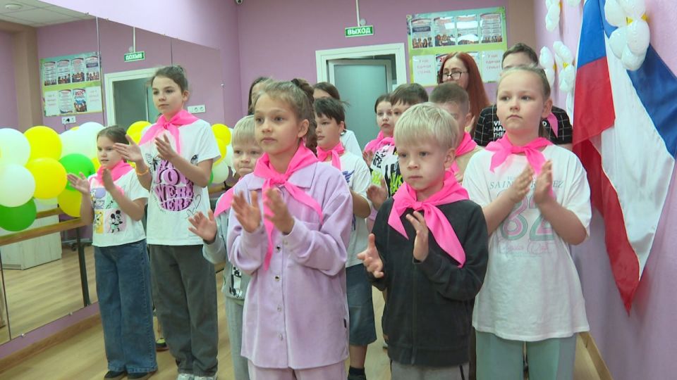 Ура, каникулы!. В Симферополе открылись летние площадки Ура, каникулы!. В Симферополе открылись летние площадки