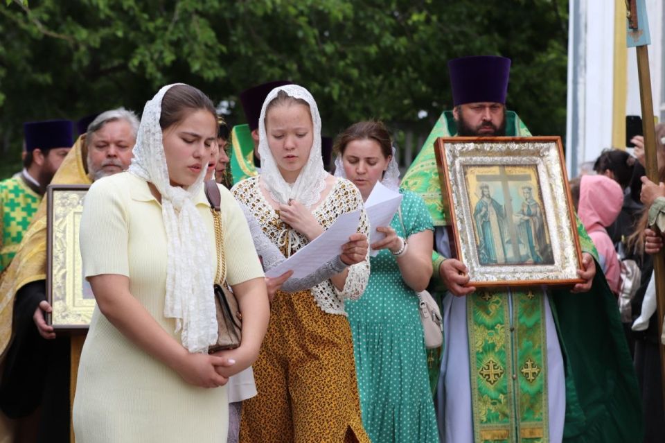 В Республике Крым, в селе Чернополье (Карачоль) Белогорского района, с размахом отметили греческий праздник Панаир В Республике Крым, в селе Чернополье (Карачоль) Белогорского района, с размахом отметили греческий праздник Панаир