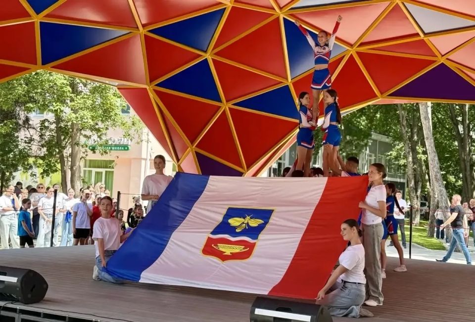 День рождения Симферополя отмечают в Детском парке День рождения Симферополя отмечают в Детском парке