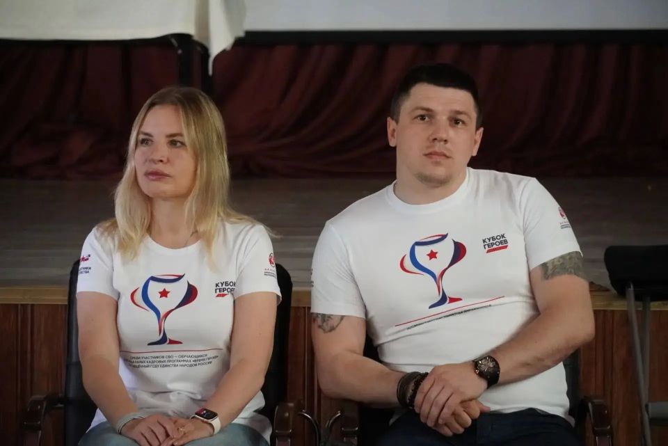 Иван Кошель: Вместе с министром спорта Республики Крым Ольгой Торубаровой принял участие в торжественном открытии уникального фестиваля «Кубок Героев» Иван Кошель: Вместе с министром спорта Республики Крым Ольгой Торубаровой принял участие в торжественном открытии уникального фестиваля «Кубок Героев»