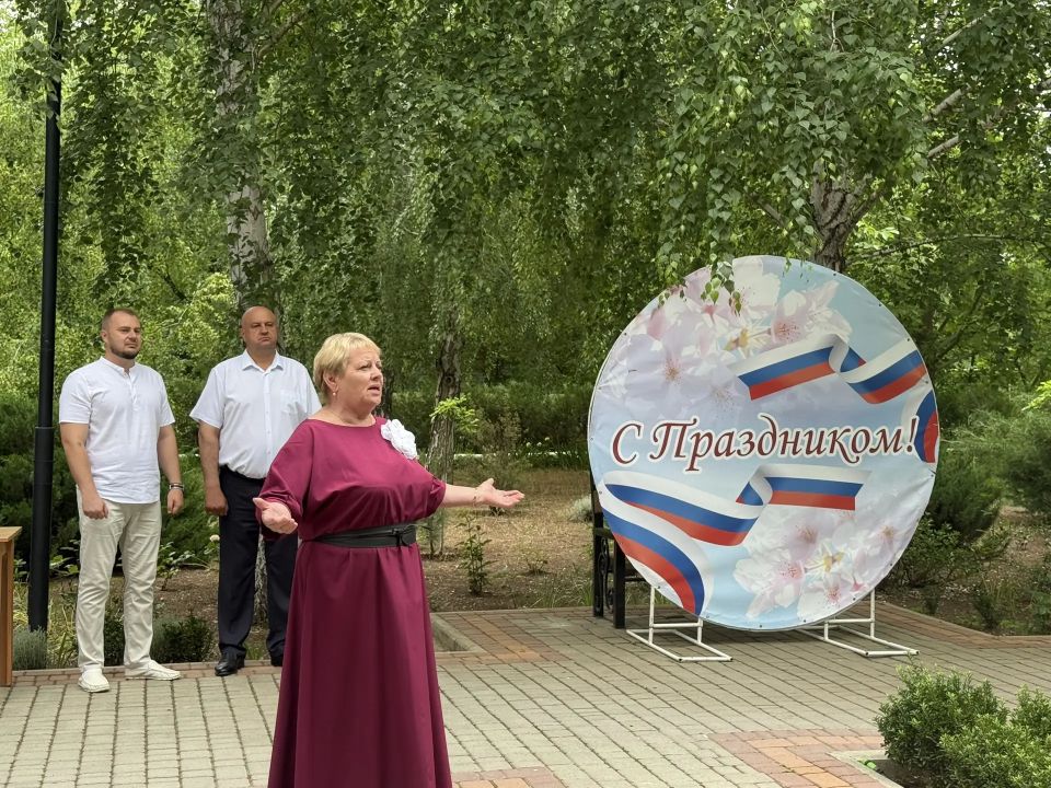 Антон Кравец: Прекрасен Ваш великий труд – работать лишь во благо людям! Антон Кравец: Прекрасен Ваш великий труд – работать лишь во благо людям!