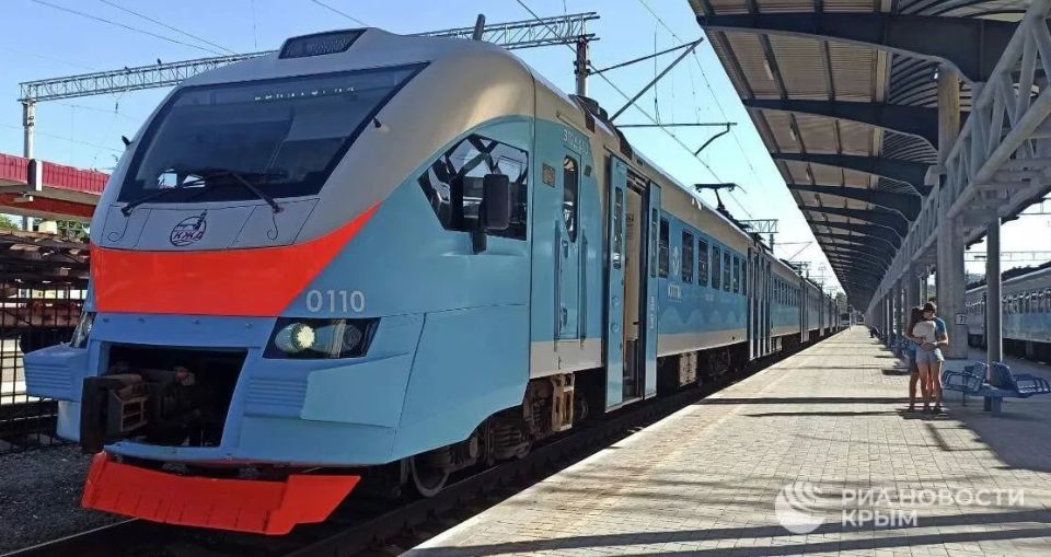 Движение электричек на двух участках в Крыму восстановлено