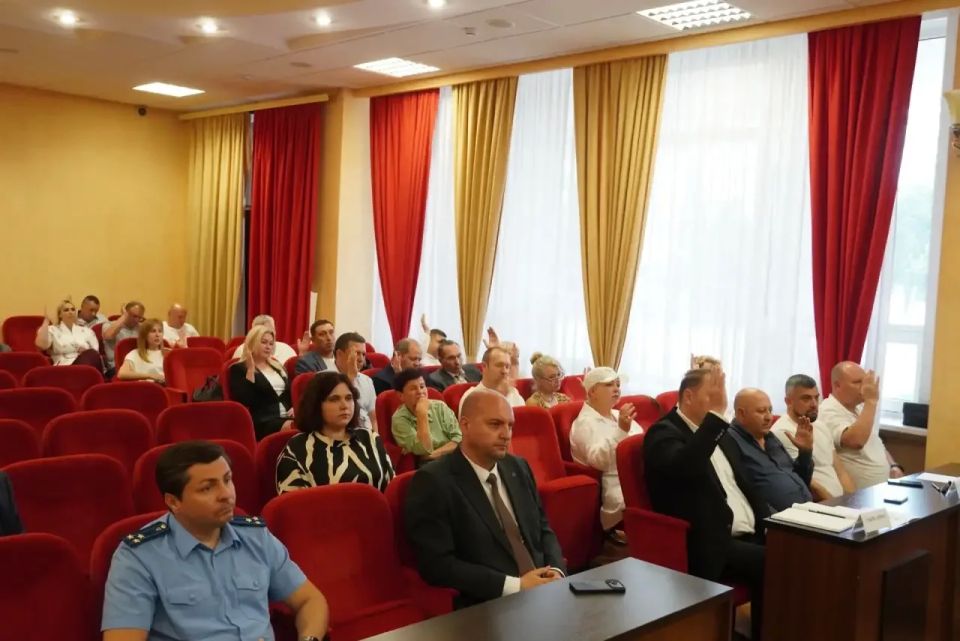 Иван Кошель: Благодарю за поддержку всех керчан, депутатов Керченского городского совета за оказанное доверие Иван Кошель: Благодарю за поддержку всех керчан, депутатов Керченского городского совета за оказанное доверие