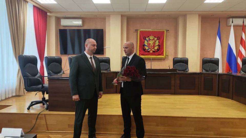 Депутаты Керченского городского совета на сессии поддержали кандидатуру Ивана Кошель на должность главы администрации Керчи